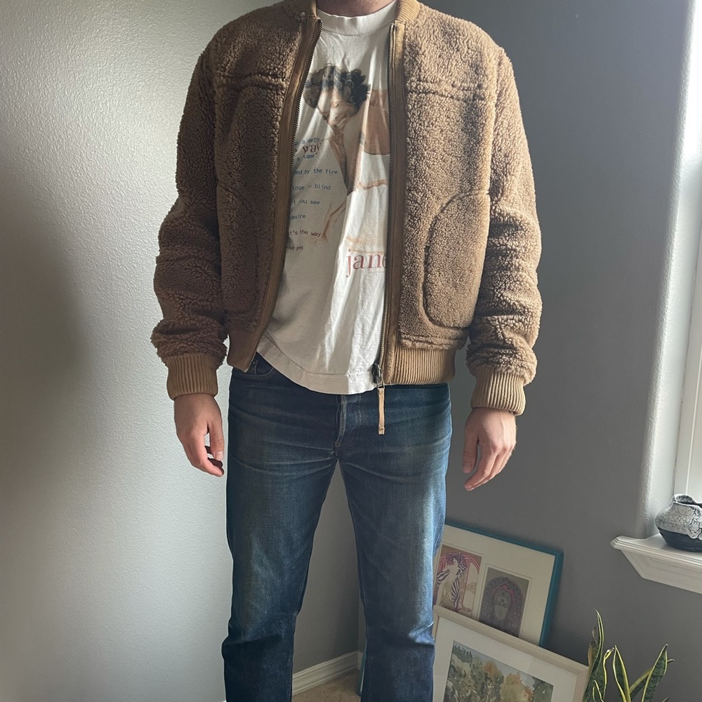 Vince Reversible Suede/Shearling Bomber, Size Small.  Fits like a S/M - Picture 3 of 5